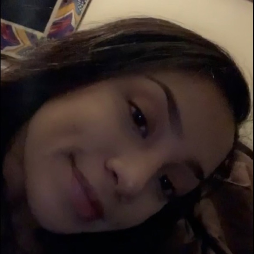 Meet your Posher, Gabriella